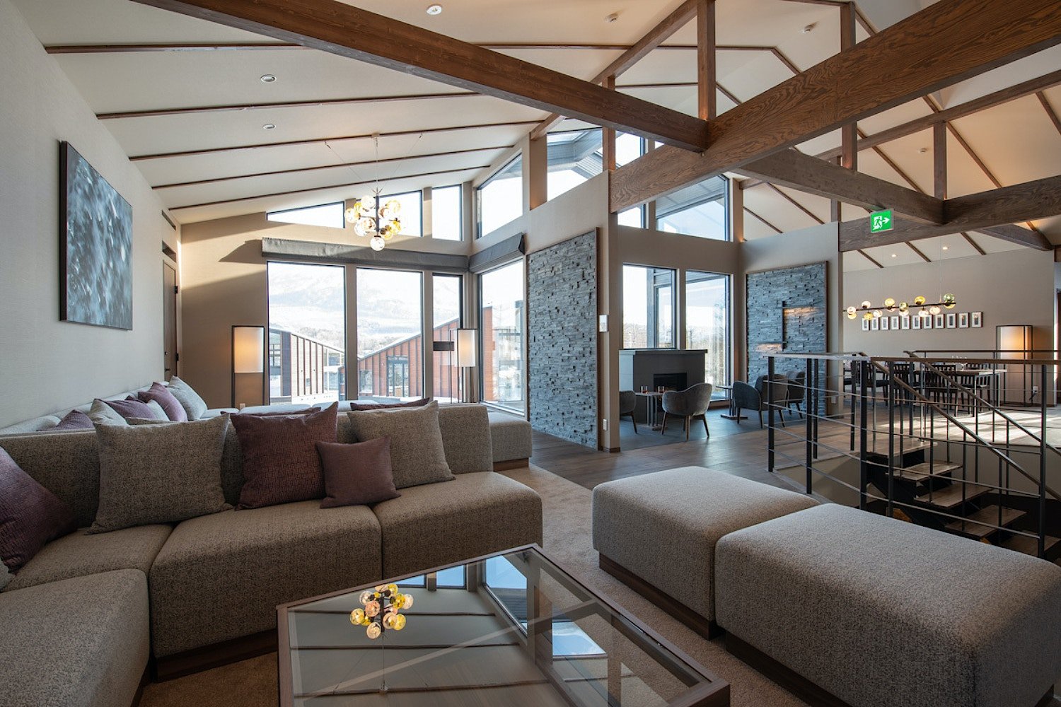 Villa-L-internal-web