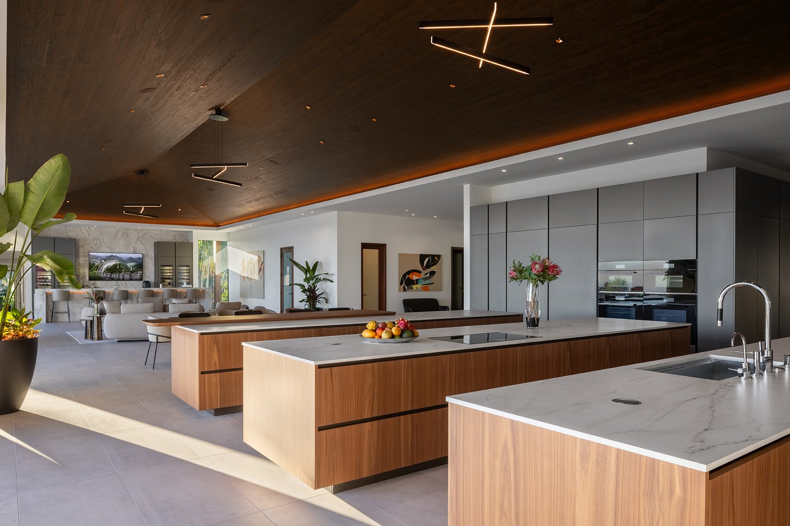 malibu-california-architecture-interiors-marisol-malibu-000803-HDR_uid_64fcab5a935a5